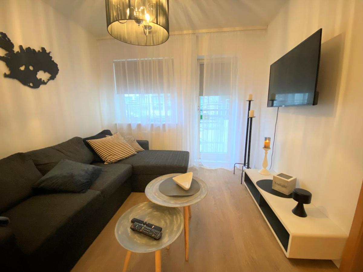 Hafnarstraeti 100, Downtown Apartment Akureyri Eksteriør bilde